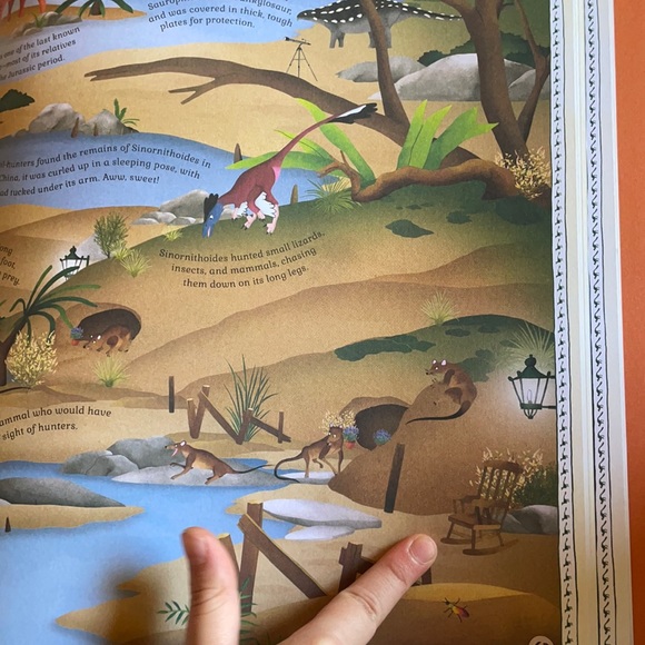 Atlas of Dinosaur Adventures - Picture 3 of 11